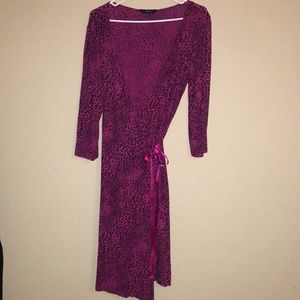 Express pink/black leopard print wrap dress. Sz M